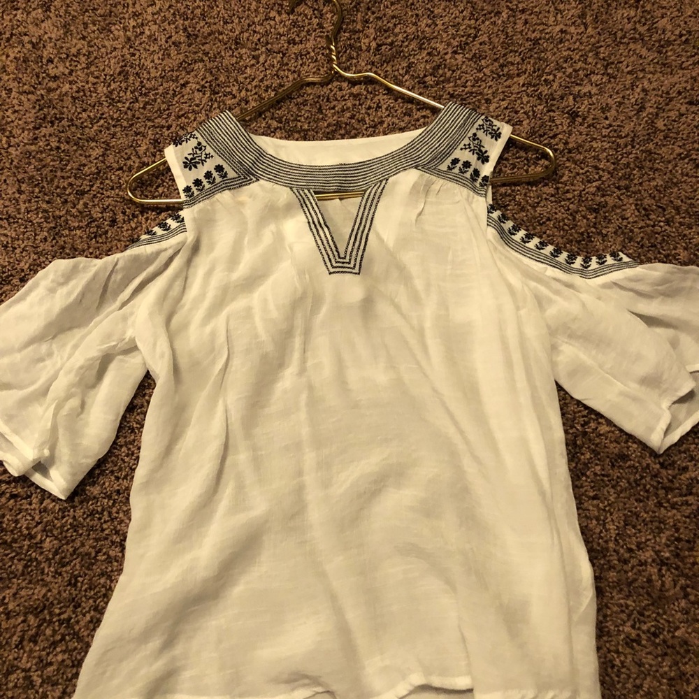 Woman’s shirt